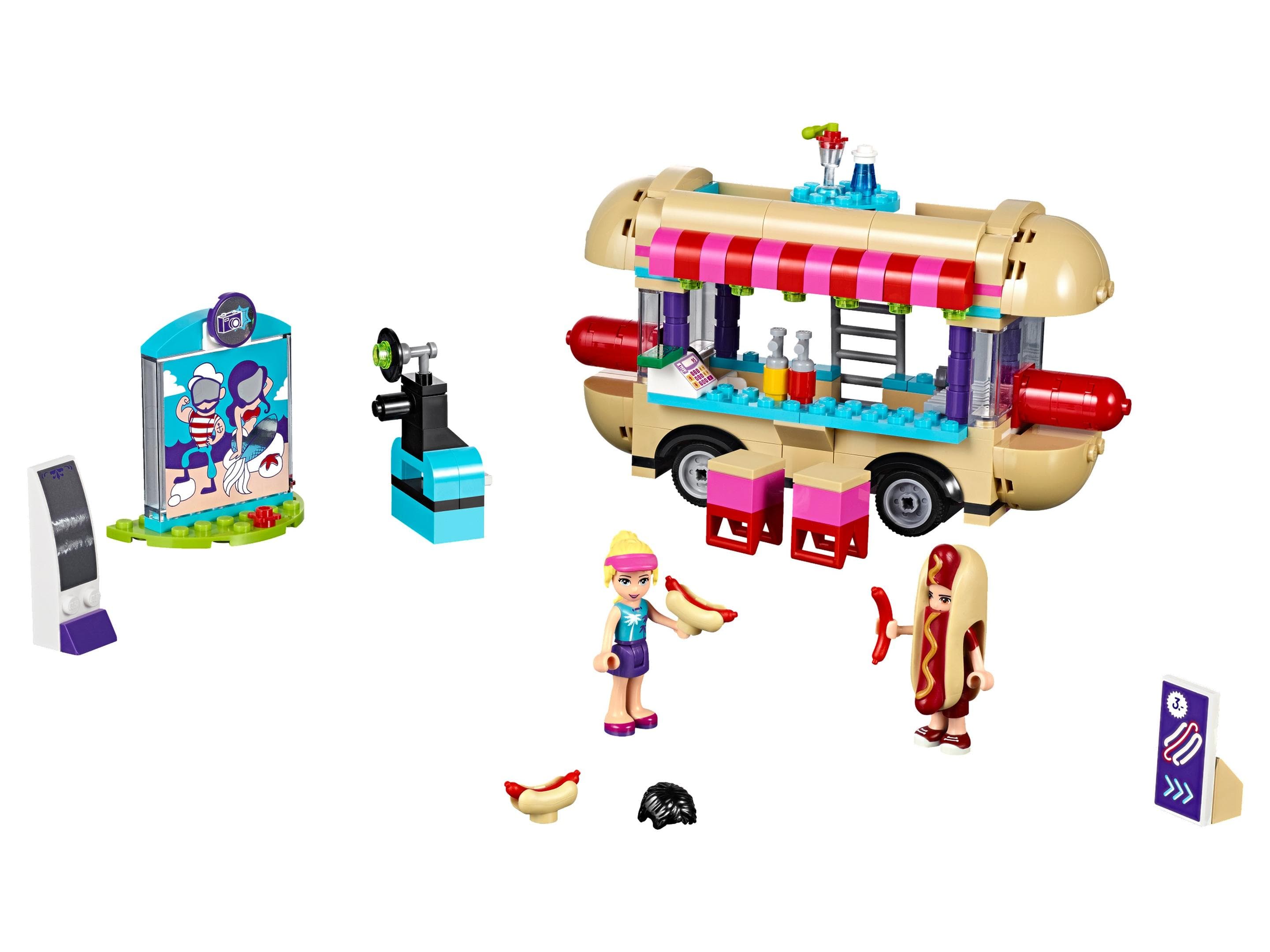 Amusement Park Hot Dog Van — 1