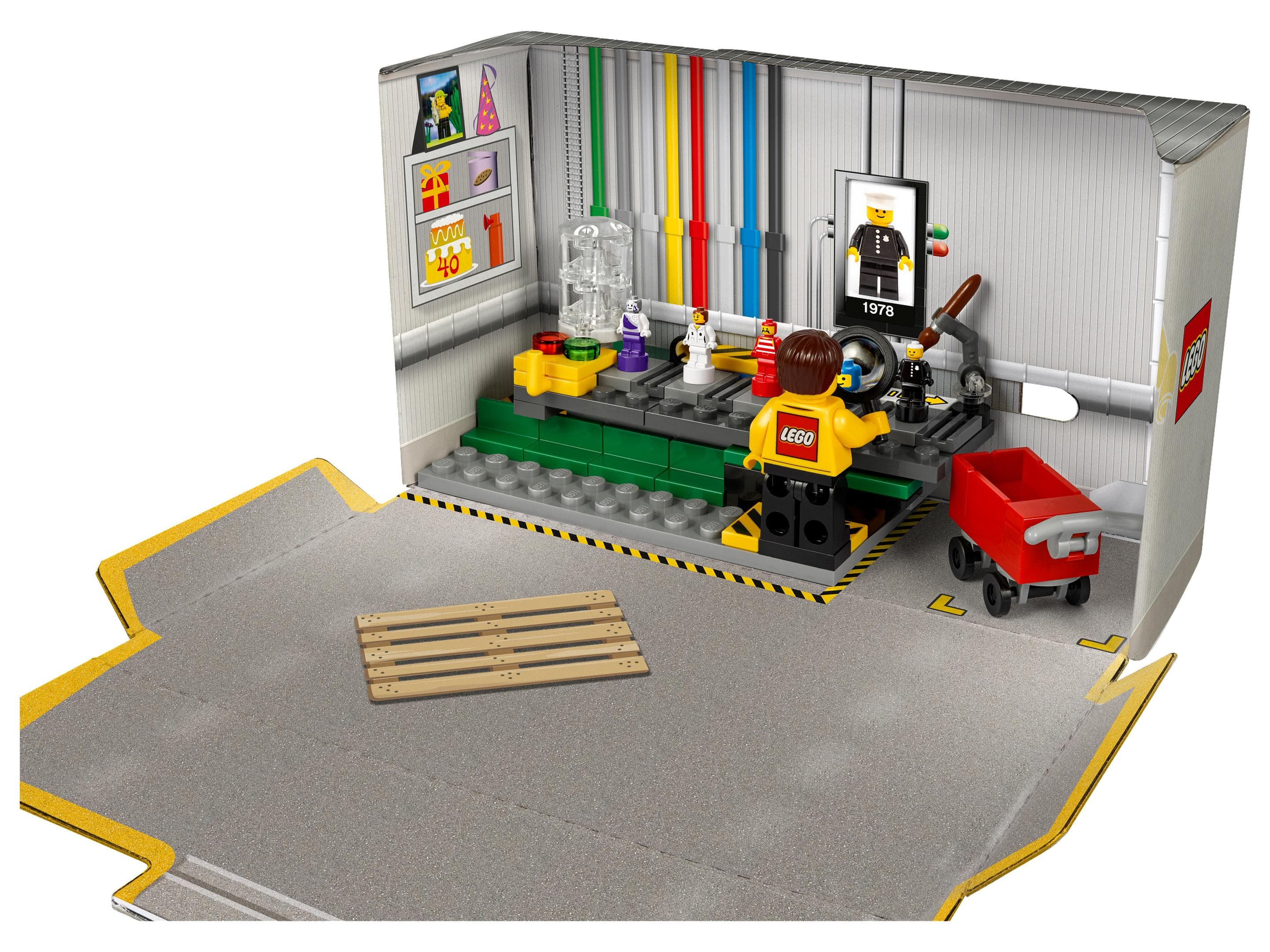 Minifigure Factory — 1