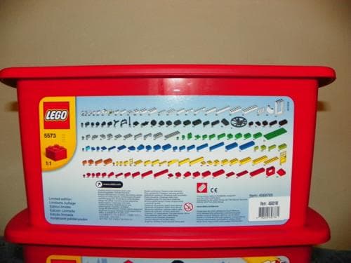Build & Play [Red Tub] — 1
