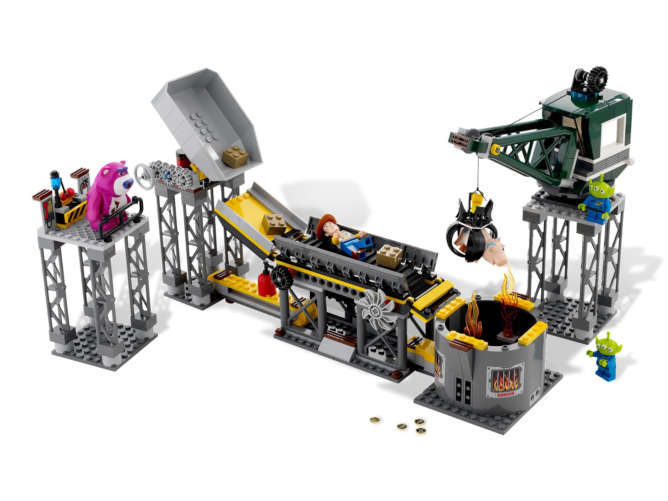 Trash Compactor Escape — 1