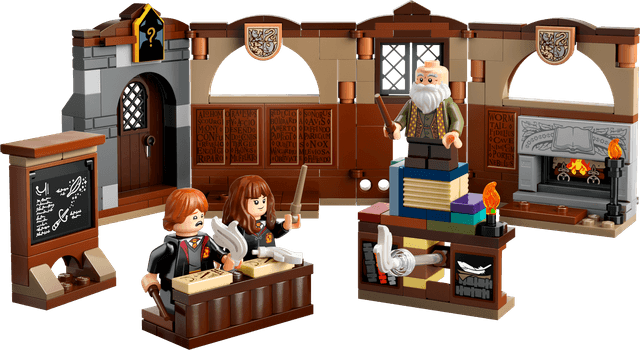 Hogwarts Castle: Charms Class