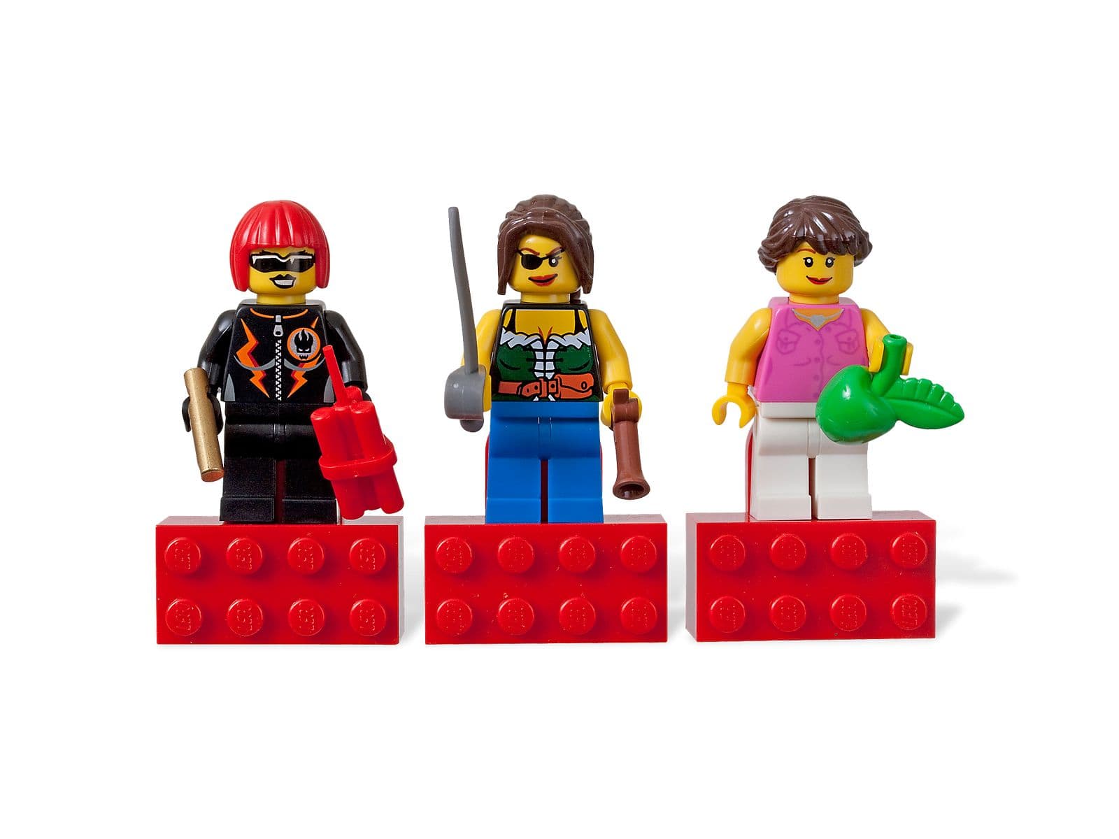 Female Minifigure Magnet Set — 1