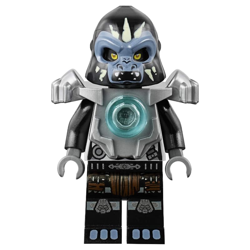 Gorzan with Flat Silver Shoulder Armor