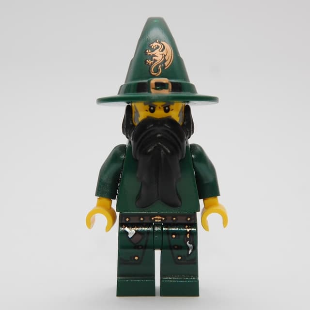 Wizard (Kingdoms) - Dark Green, no Cape