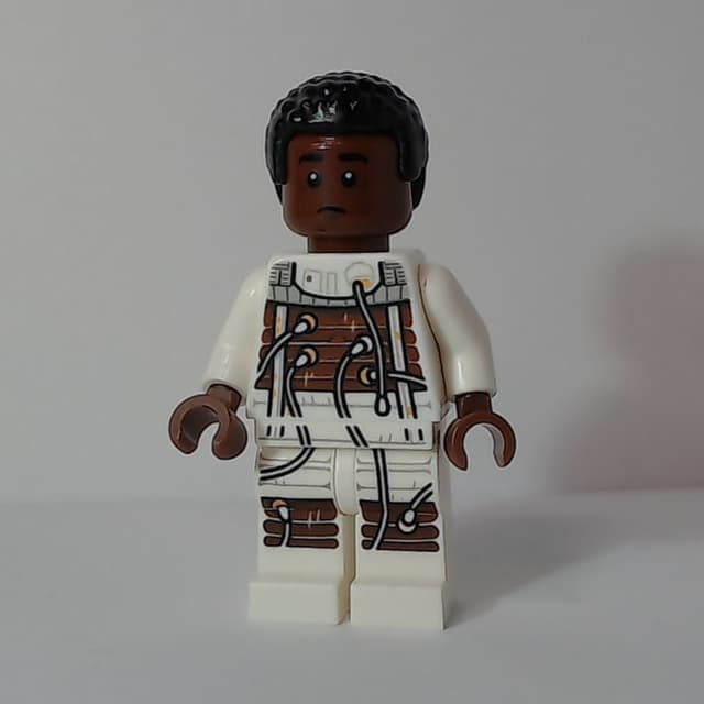Finn, Bacta Suit