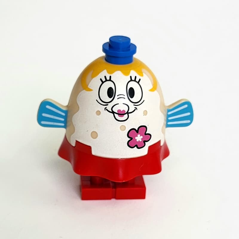 Mrs. Puff with Flower