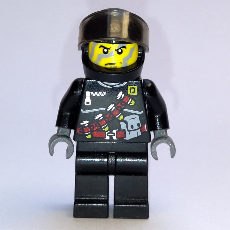 Shadow with Ammo Belt