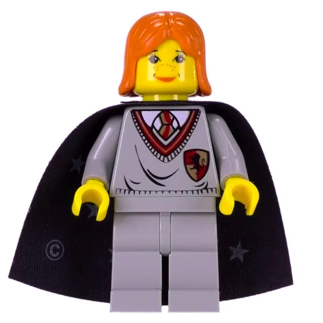 Ginny Weasley, Yellow Skin, Gryffindor Sweater with Crest, Cape with Stars