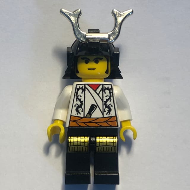 Shogun, Helmet with Horn, White Robe