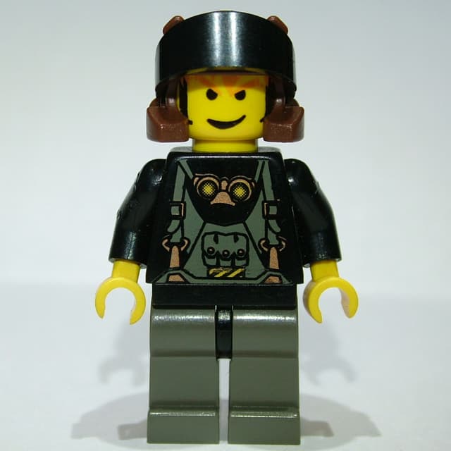 Axel, Black Visor