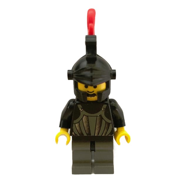 Knight (Fright Knights) - Black Helmet, Red Triple-Plume