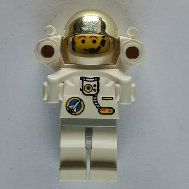 Astronaut, White, Light Gray Hips, Helmet with Large Chrome Gold Visor, Rocket Pack, Headset