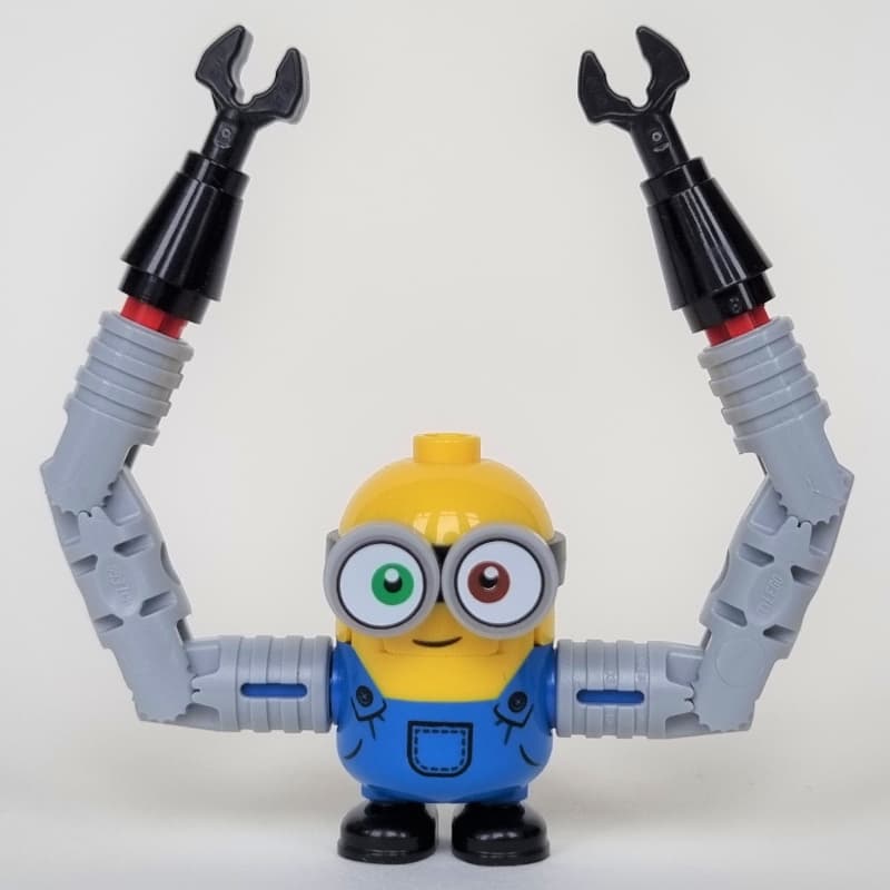 Minion Bob - Robotic Arms