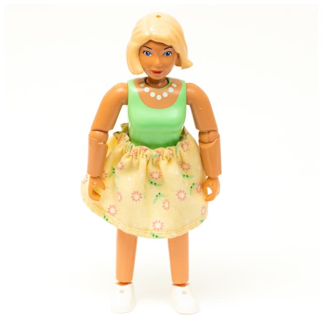 Belville Figure, Light Yellow Skirt
