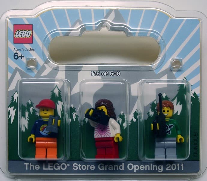 LEGO Store Grand Opening Exclusive Set, Vistas Court, Lone Tree, CO — 1