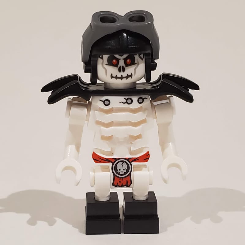 Frakjaw with Goggles and Shoulder Armor